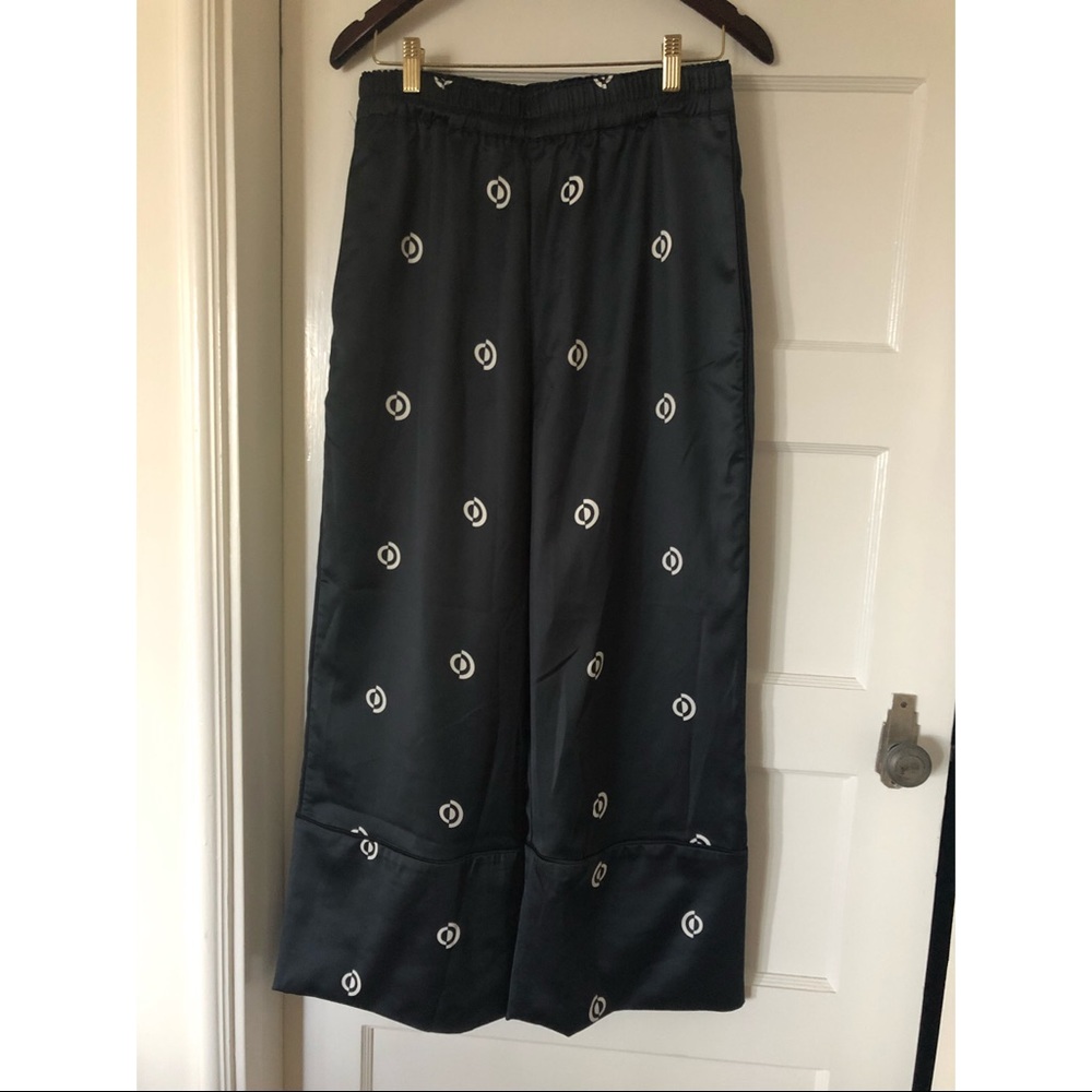Roucha wide-leg satin trousers size B (6-8)
